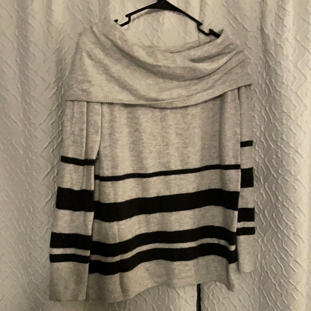 Size large loft sweater